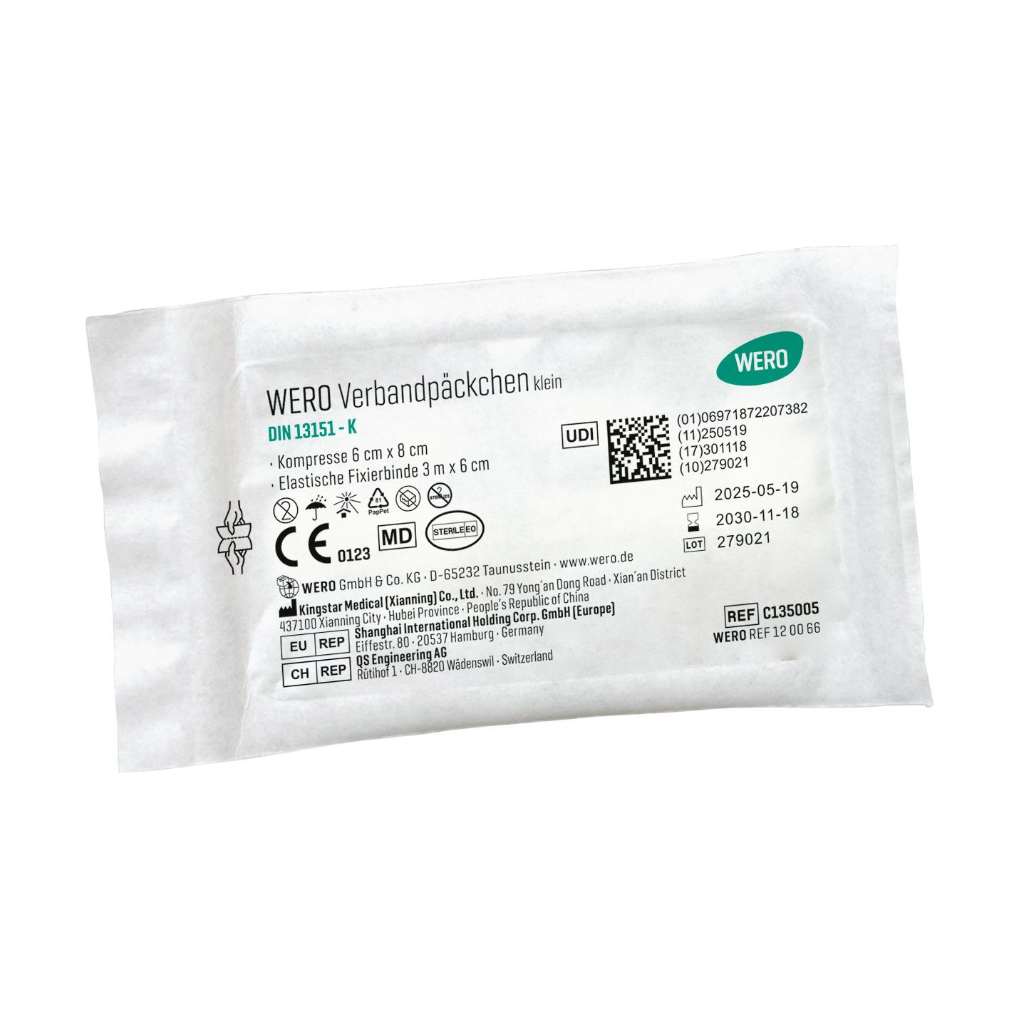 Weißes Paket von WERO Verbandpäckchen klein mit grüner Größenangabe und Herstellungsinformationen von Kingstar Medical.