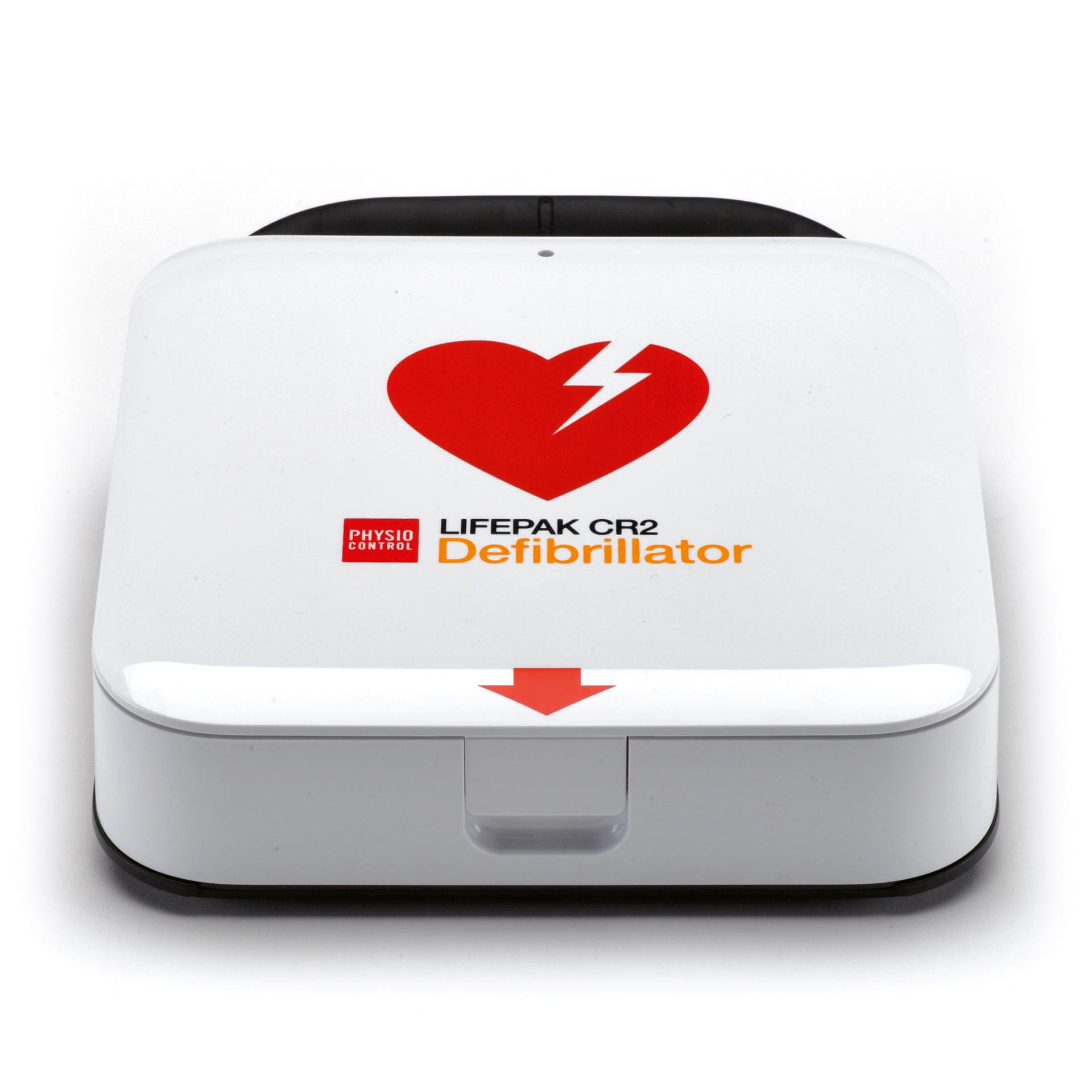 Defibrillator-Set LIFEPAK CR2 mit Griff, weißes Gehäuse, rotes Herzsymbol, integrierte cprINSIGHT-Technologie und vormontierte QUIK-STEP-Elektroden.