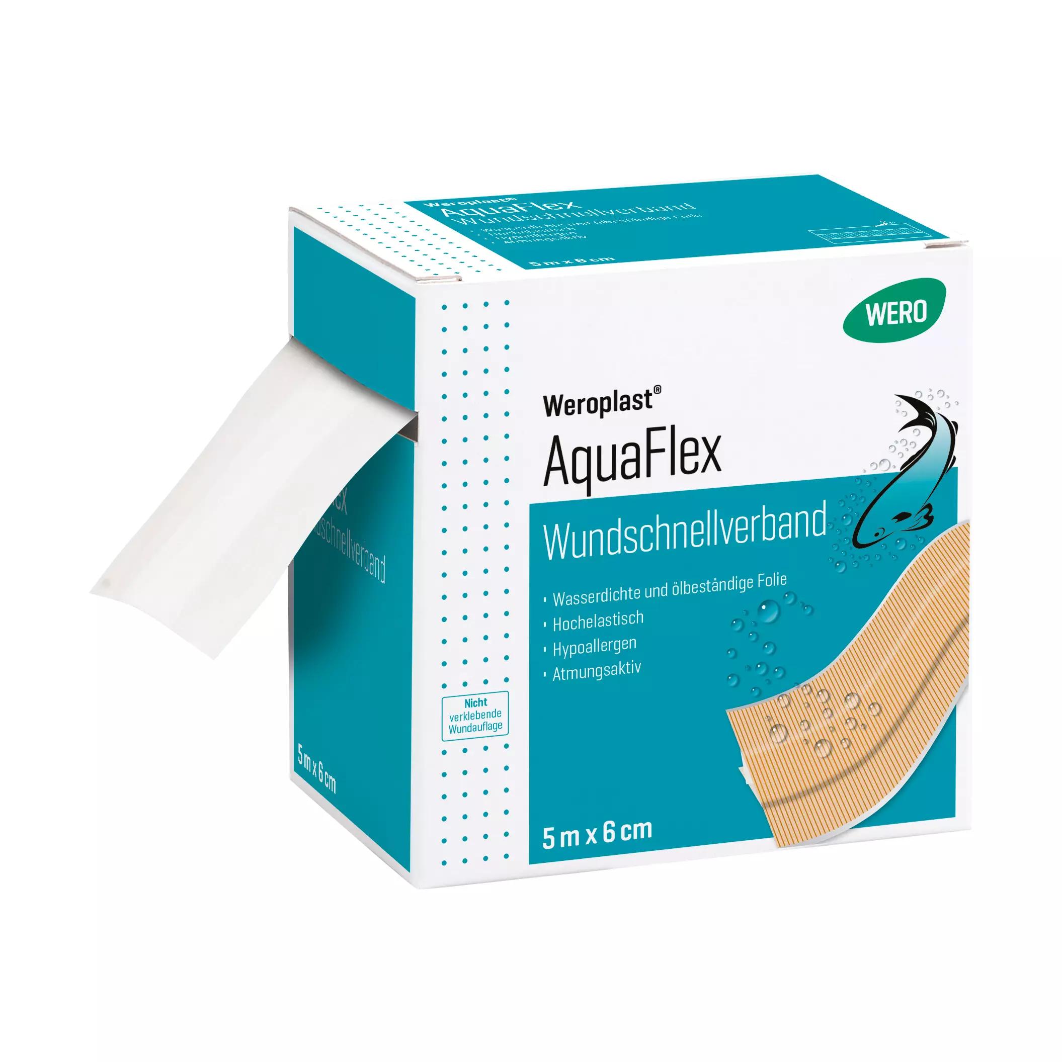 Ein Weroplast® AquaFlex Wundschnellverband wird als beige, wasserfeste und superelastische Rolle mit hypoallergenem Kleber vor einer blauen Schachtel gezeigt.