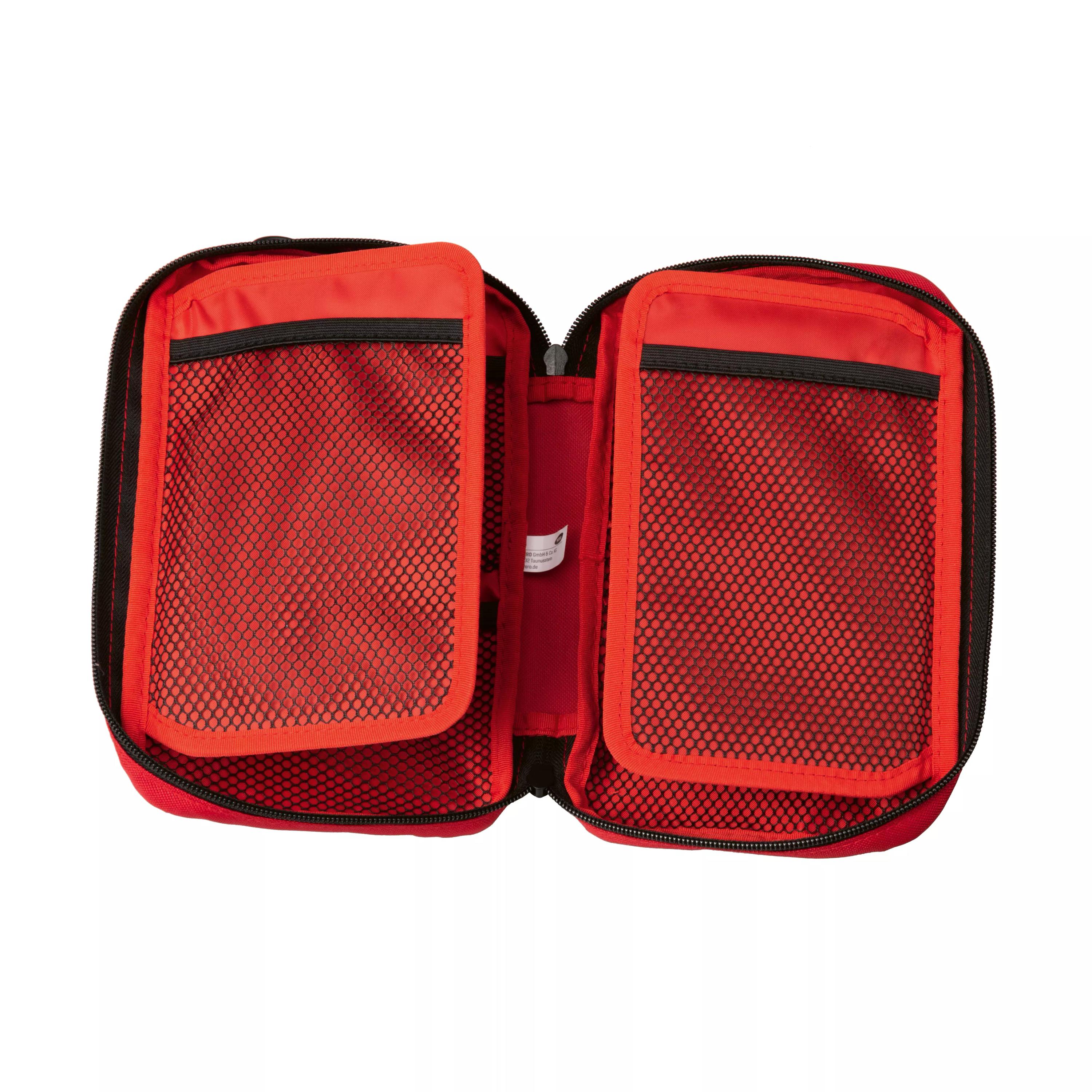 Eine geöffnete Erste Hilfe Tasche WERO On-Tour, leer, mit zwei Mesh-Innenfächern und schwarzen Reißverschlüssen.