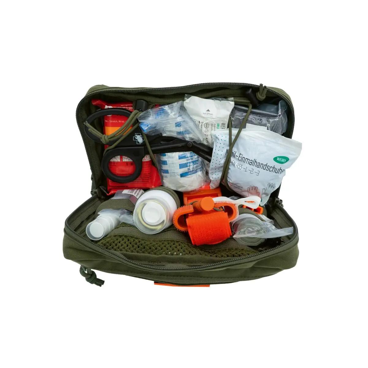 Alt-Text: Das WERO MED-X® Hunter Medic Pack K9 Erste-Hilfe-Set ist geöffnet und zeigt vielfältige Verbandsmaterialien, Schere und Spezialbinden für Mensch und Hund.
