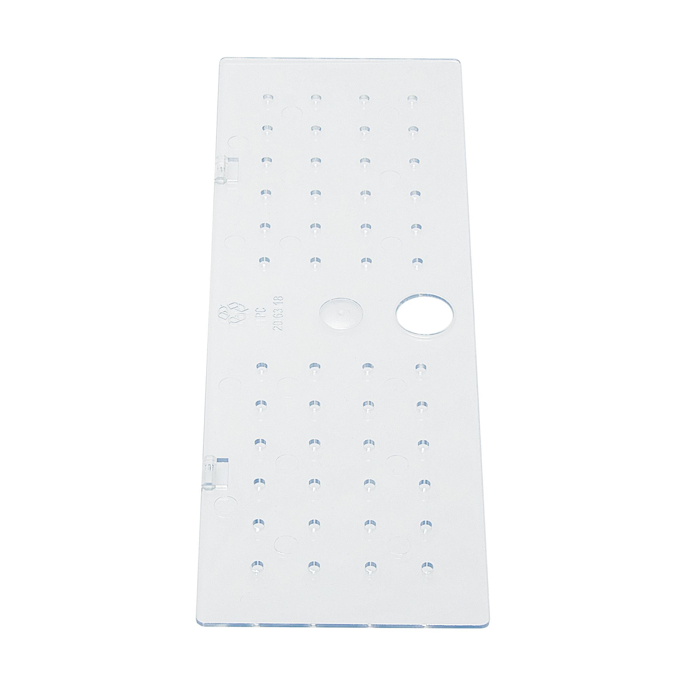 Weiße Abdeckklappe, lang, für Werotop® 350 und 450, mit scharnierten Enden, zahlreichen kleinen und einem großen zentralen Loch.