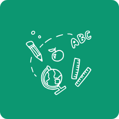 Grüner Hintergrund mit weißen Illustrationen: ein Bleistift, ein Apfel, ein Globus und ein Lineal, sowie die Buchstaben "ABC".