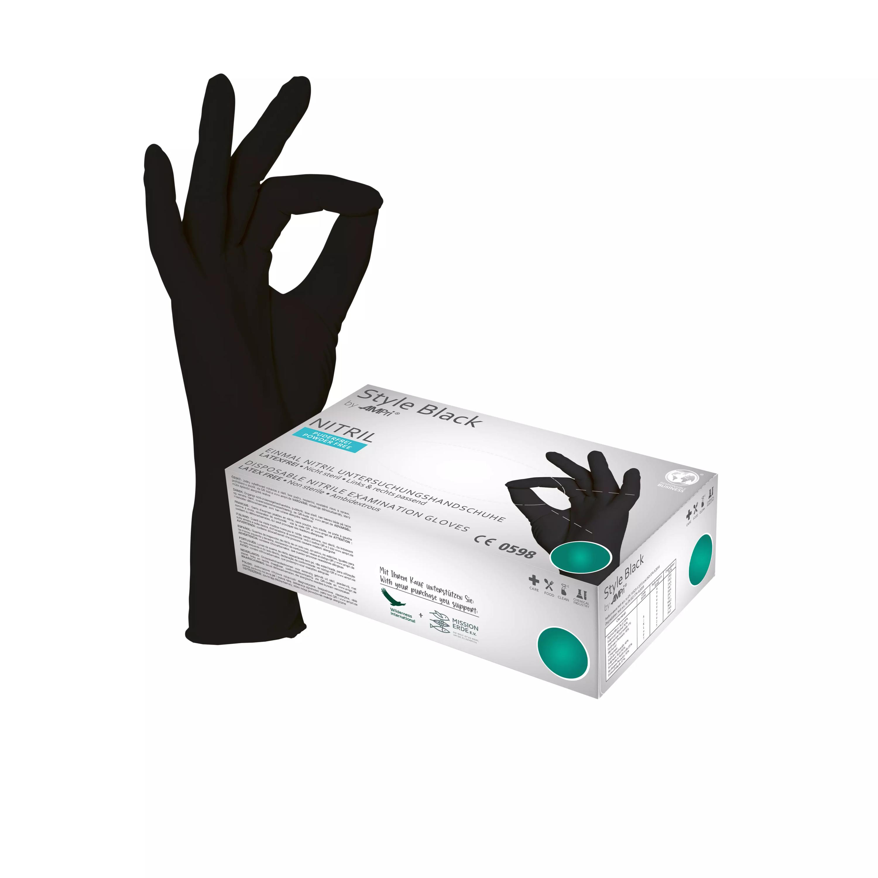 Einmal-Untersuchungshandschuh Style Black Nitril in XL, schwarz, wird getragen und als peace-sign gezeigt, Box mit Hinweis auf Widerstandsfähigkeit sichtbar.