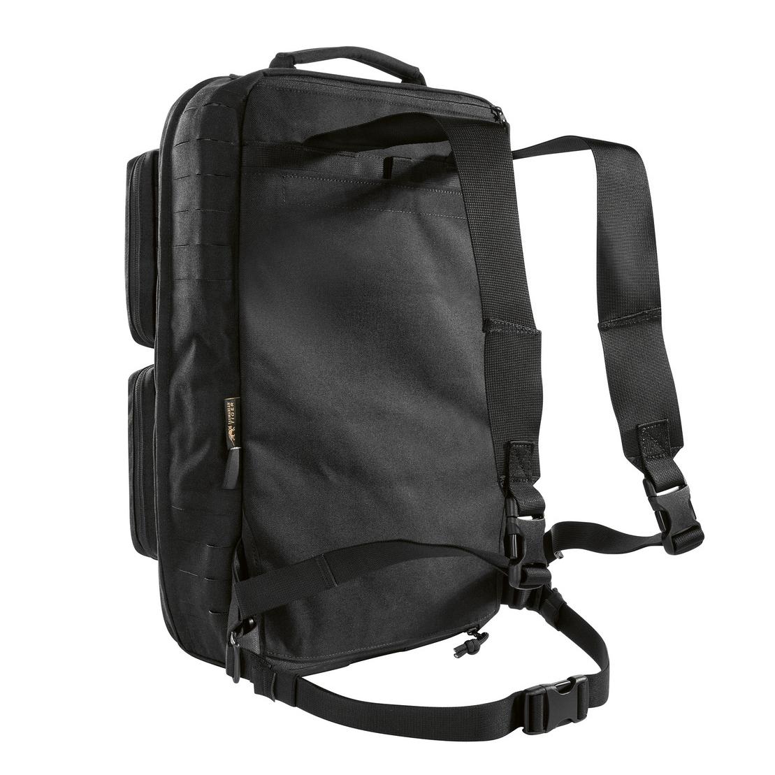 Schwarzer TT Medic Mascal Pack mit mehreren Fächern, vier Front-IFAK-Pouches, MOLLE-Lasercut-Seiten und verstellbaren Schultergurten.