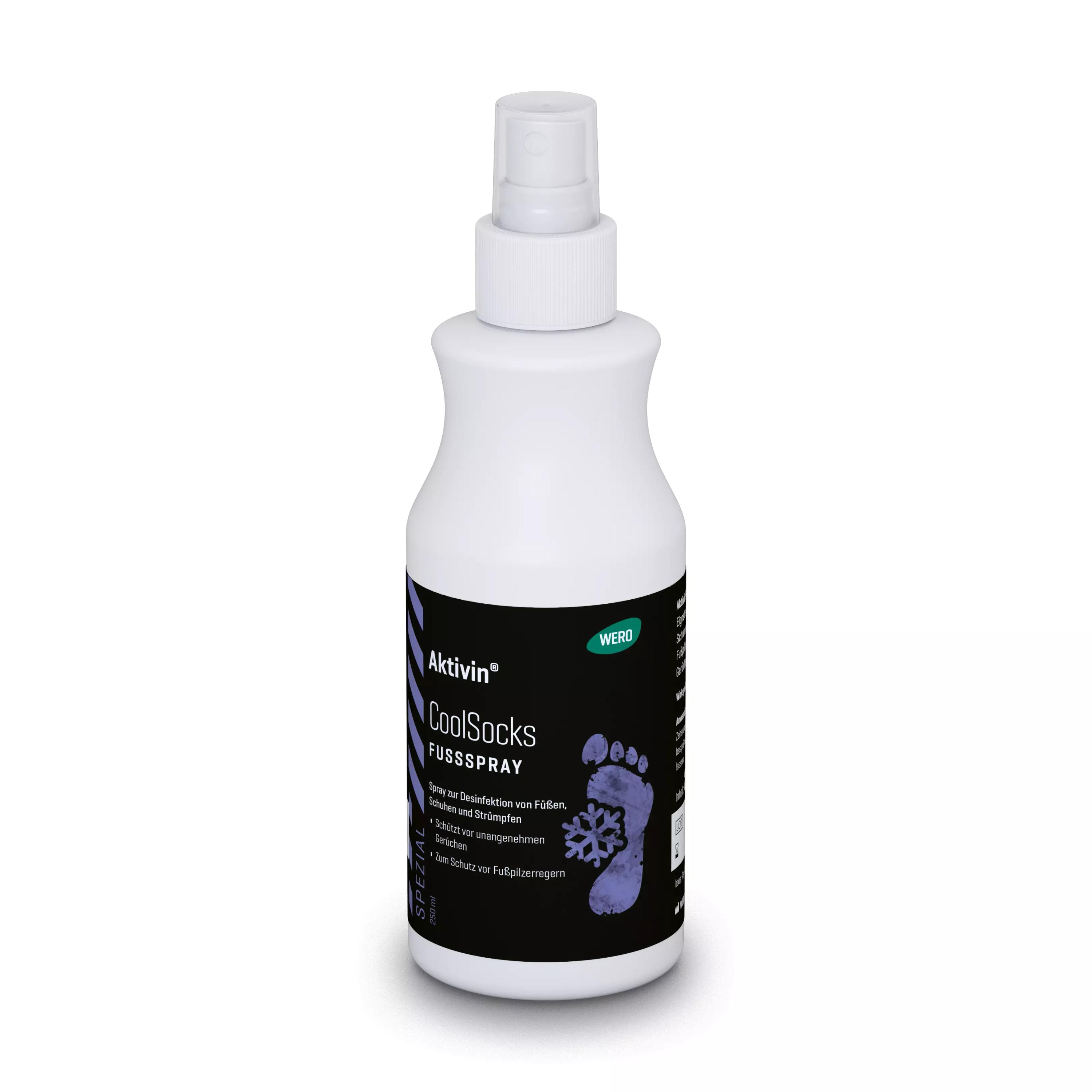Weiße Pumpsprühflasche Fußspray Aktivin® CoolSocks, 250 ml, mit schwarzem Etikett, blauem Fußabdruck und Schneeflocke zur Schuh- und Strumpfdesinfektion.