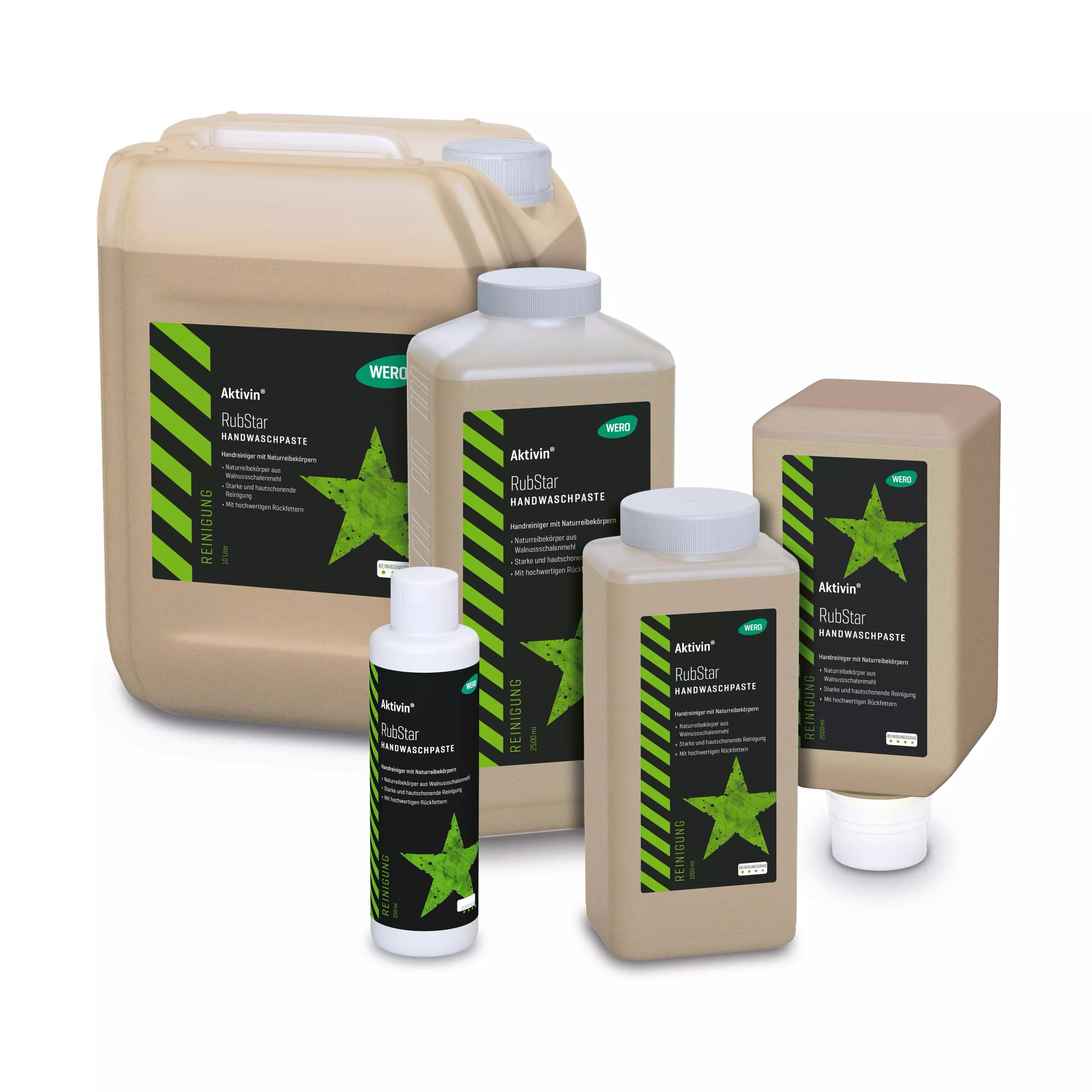 Fünf unterschiedlich große Flaschen Hautreinigung Aktivin® RubStar mit schwarzem und grünem Etikett, weißem Deckel und beiger Handwaschpaste.