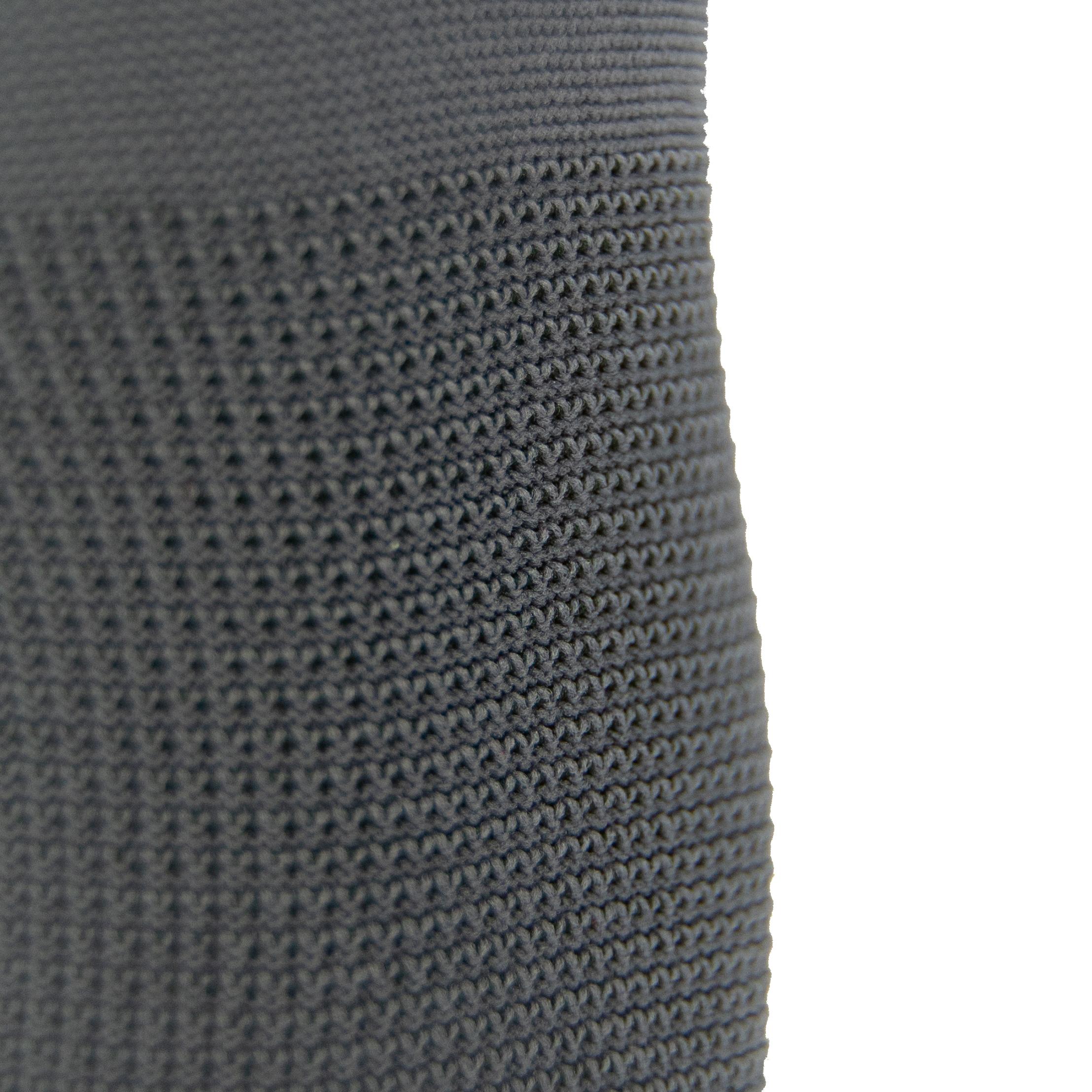 Nahaufnahme des Montagehandschuh WERO HeavyGrip in Grau, mit rutschfester Latexbeschichtung, robuster Struktur und diagonaler Musterung.