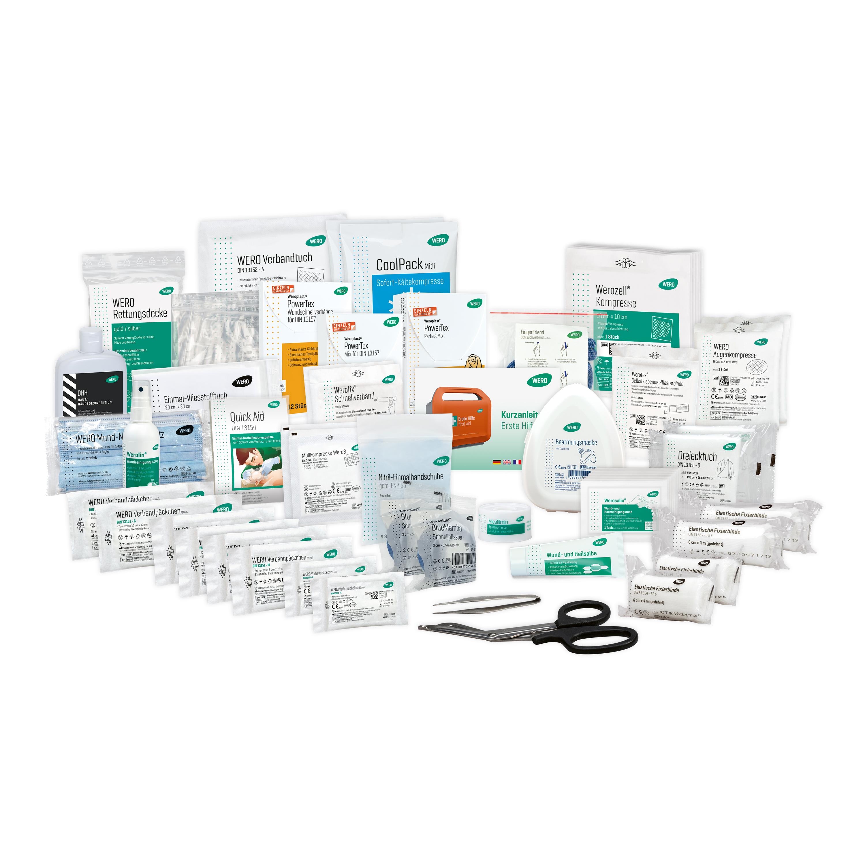 Eine Vielzahl an weißen und farblich akzentuierten WERO Füllung DIN 13157 Allround Plus mit Weroplast PowerTex Pflaster-Komponenten, inklusive Verbänden, Pflastersets und Schere.