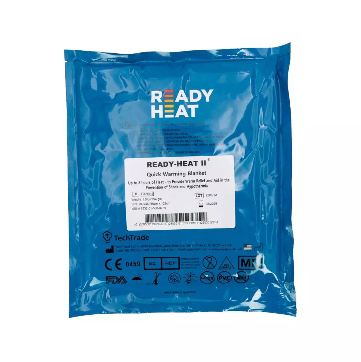 Eine versiegelte blaue Verpackung enthält die Ready-Heat™ - 12-Element-Decke, luftdicht verpackt und für langanhaltende Wärme bei Unterkühlung vorgesehen.