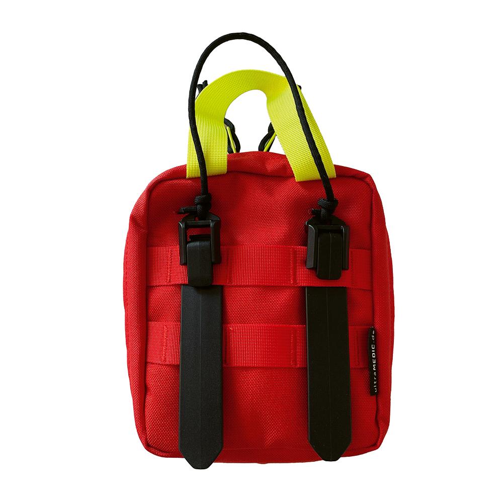 Rote rechteckige Tasche aus robustem Stoff mit gelbem Griff, zwei schwarzen Tragegurten, Frontgurten und kleinem schwarzem Seitenetikett.