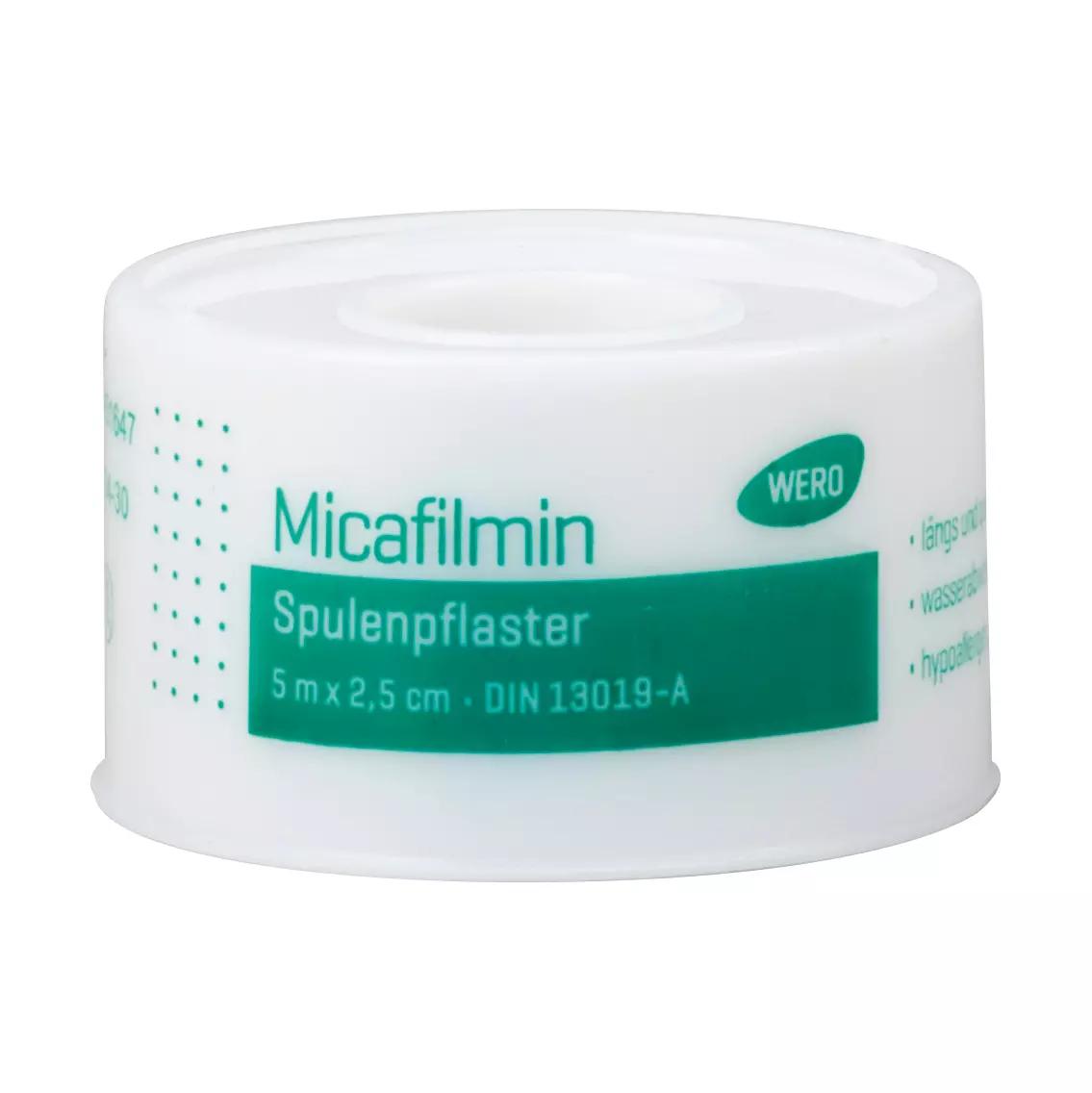 Eine Rolle Micafilmin-Spulenpflaster, Flex-Pflaster mit grünen Markierungen, geeignet zur sicheren Fixierung und Befestigung von Verbandsmaterialien.