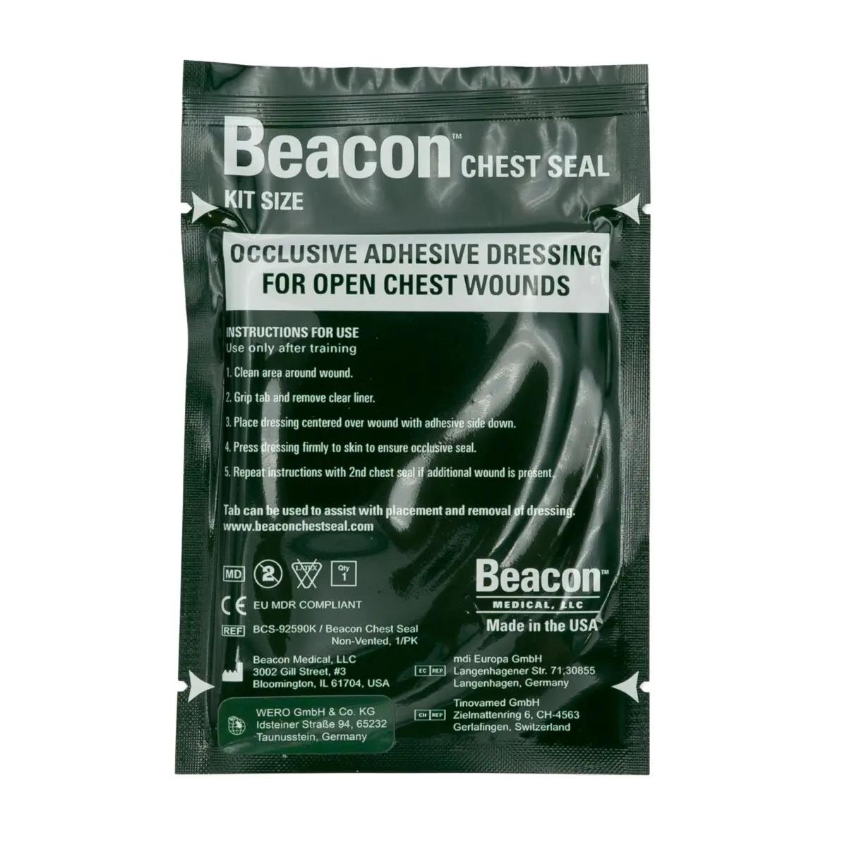 Grüne Einzelpackung des Beacon™ Chest Seal - non_vented für offene Brustwunden, mit weißer Anleitung und medizinischem Hydrogel-Klebstoff.