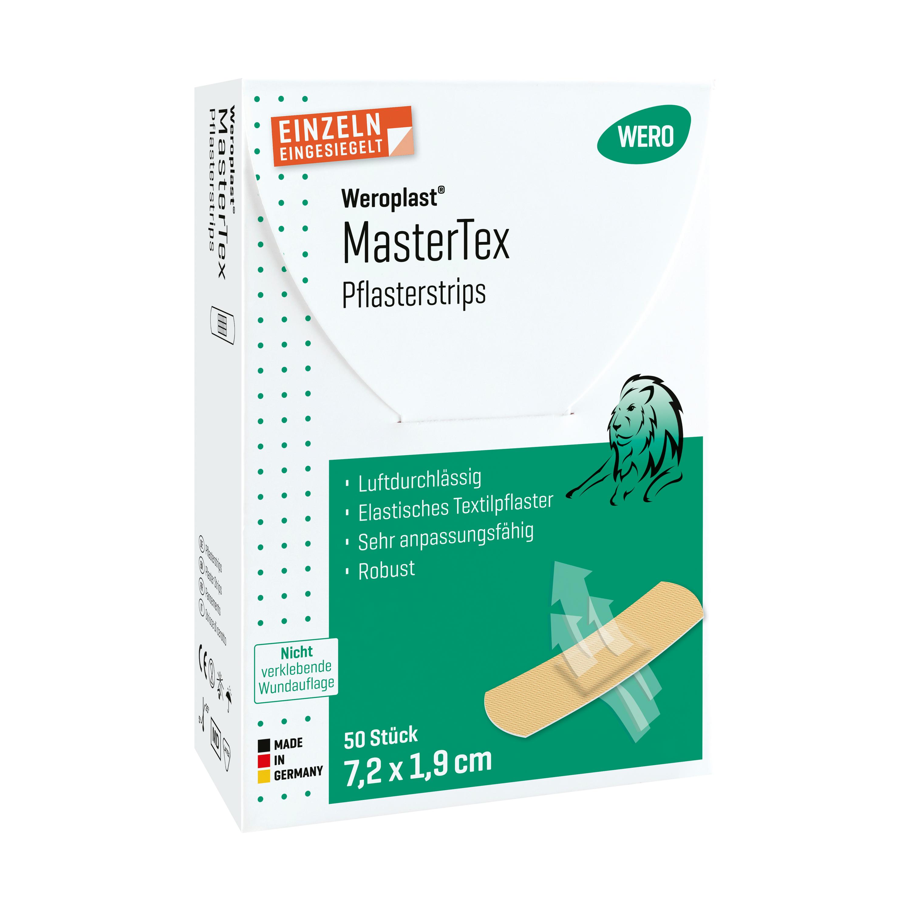 Eine Hand legt einen hautfarbenen Pflasterstrip Weroplast® MasterTex mit anpassungsfähigem, textilem Gewebe sorgsam auf ein Handgelenk an.
