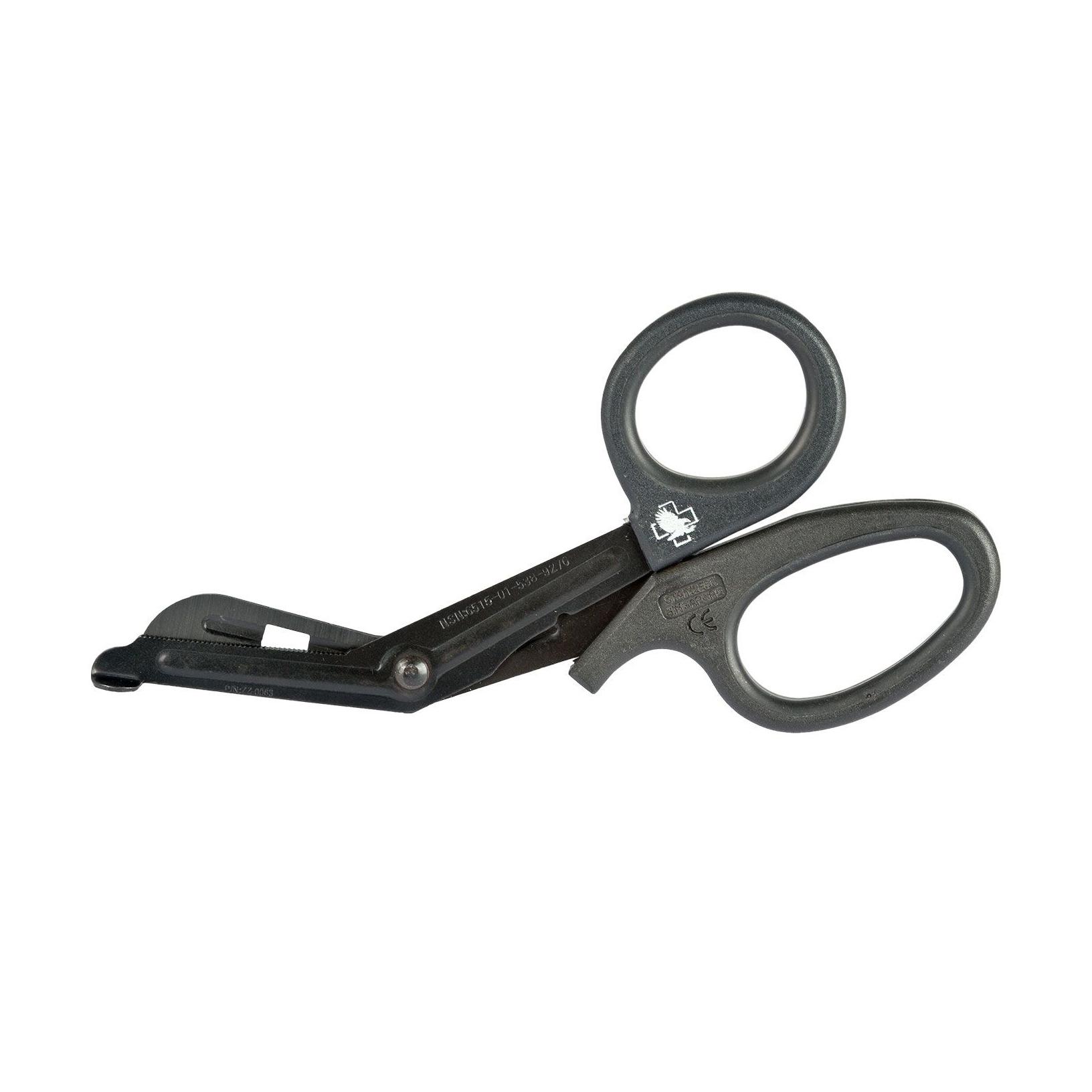 Schwarze NAR Trauma Shear - 18,5 cm mit gezahnter Edelstahlklinge und zwei runden Griffen, aufgeklappt und seitlich ausgerichtet.