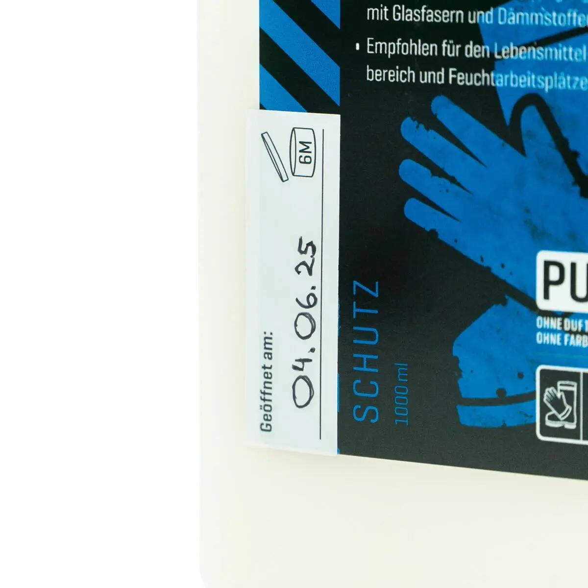 Sticker: Haltbarkeit Aktivin-Produkte - 6M auf einem Reinigungsmittelbehälter mit Datum, Füllmenge und 6M-Symbol für 6 Monate Haltbarkeit markiert.
