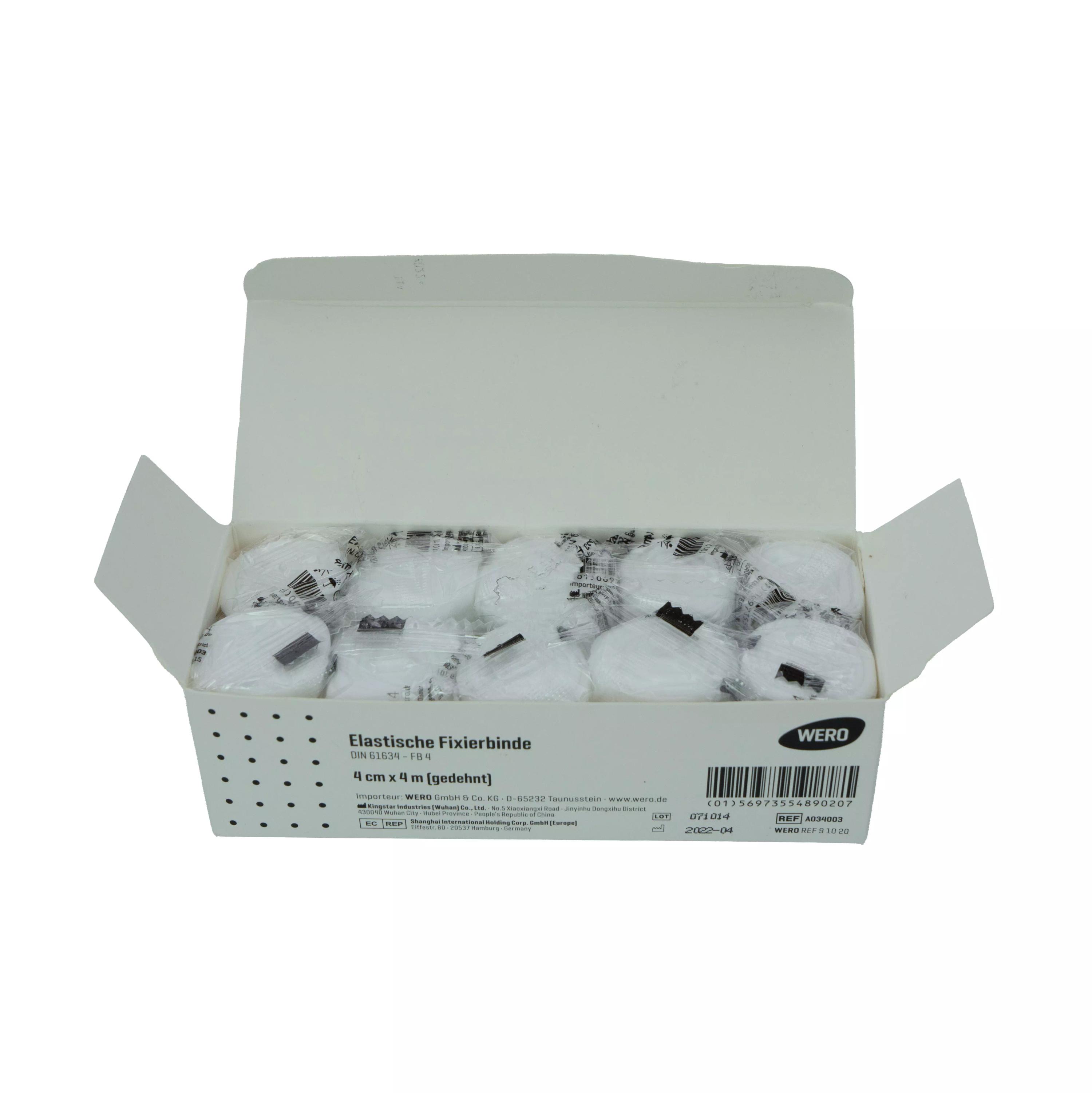 Eine geöffnete Box Mullbinde Elastische Fixierbinde DIN 61634 - 4 cm, 10 Stk zeigt einzeln verpackte, dehnbare und weiche Fixierbinden aus atmungsaktivem Material.
