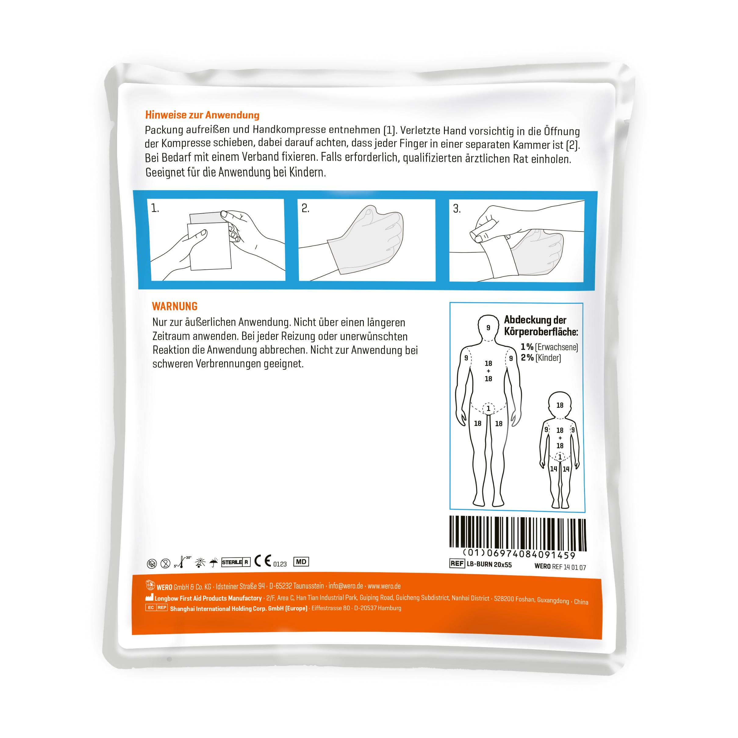 Ein weißes Set WERO BurnAway® Handkompresse mit deutsch-englischer Anleitung zur Handdesinfektion, bebildert und mit Warnhinweisen für Hautschutz.
