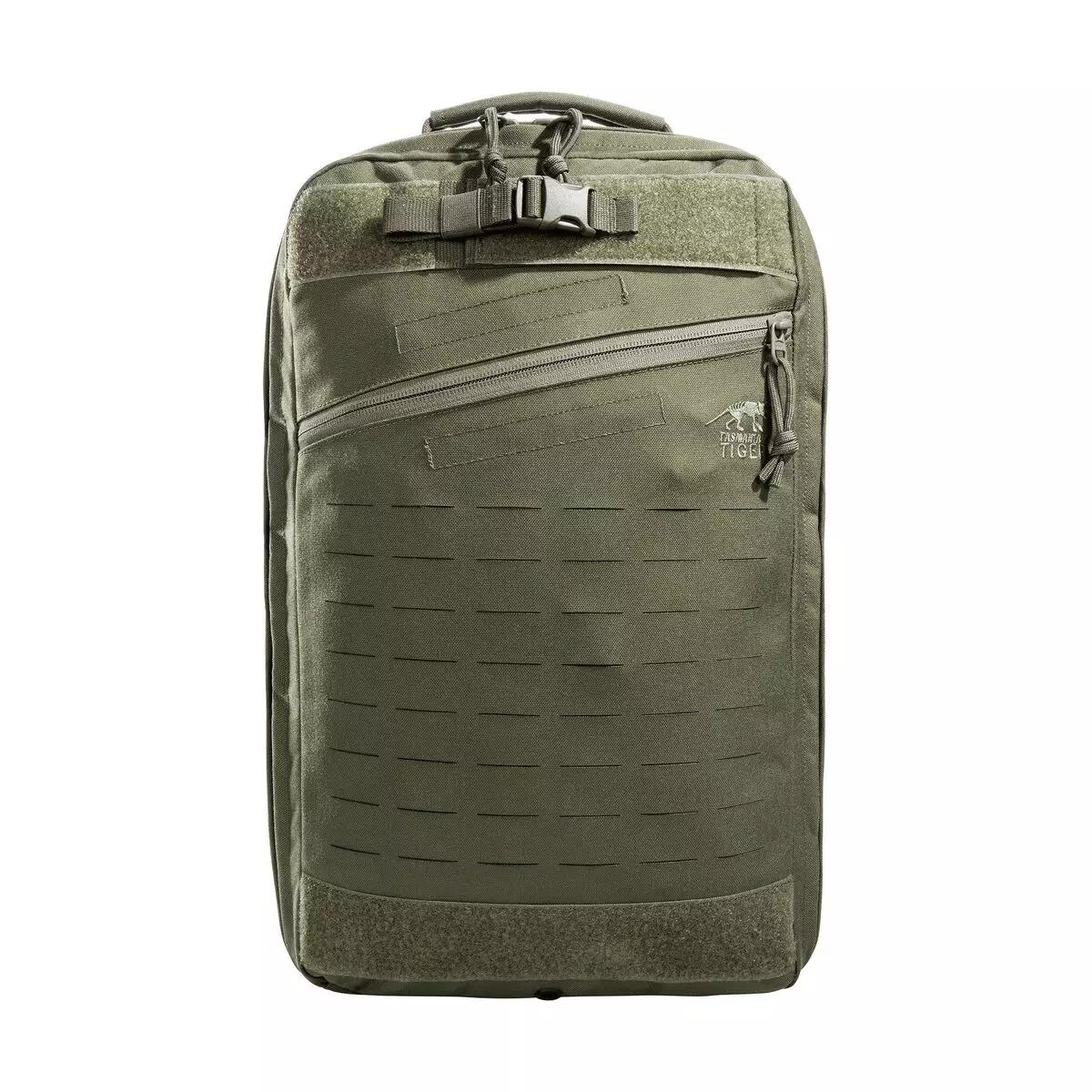 Olivgrüner TT Medic Assault Pack L MK II mit mehreren Reißverschlussfächern, MOLLE-Laser-Cut-System und abnehmbarem Schultergurt.