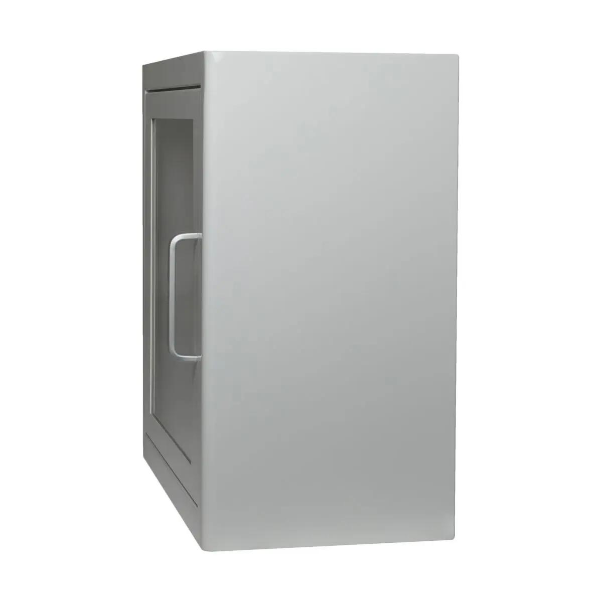 Stabiler WERO AED-Wandschrank mit rechteckigem Sichtfenster, Magnetverschluss und kompakter Bauweise, Tür geschlossen, Ansicht von vorn.