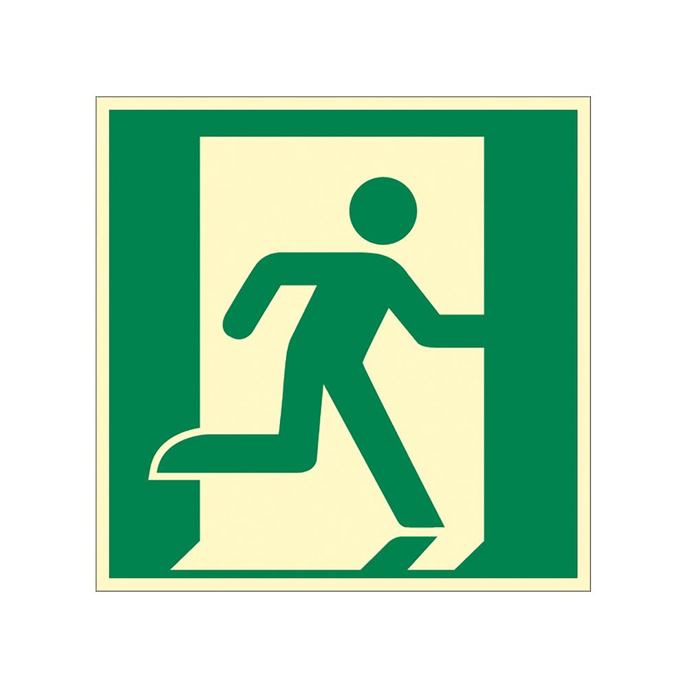 Grünes quadratisches Schild "Rettungszeichen: Rettungsweg / Notausgang - rechts" mit laufender Figur Richtung offene Tür auf beigem Grund.