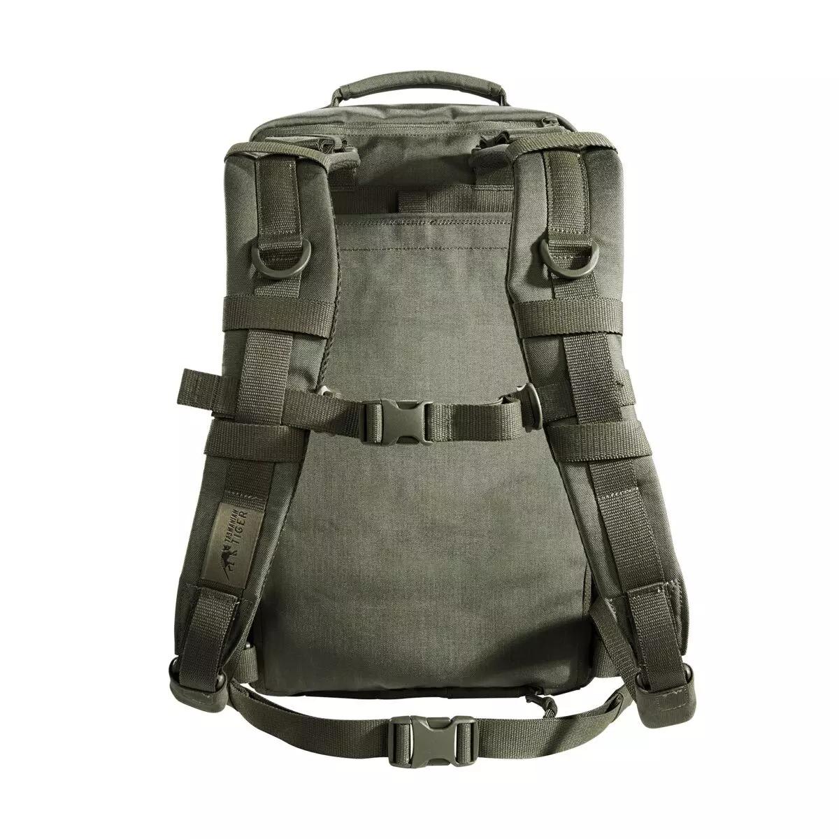 TT Medic Assault Pack L MK II IRR in robustem, grünem CORDURA® mit Laser-Cut-MOLLE-System und verstaubaren Tragegriffen, militärischer Look.