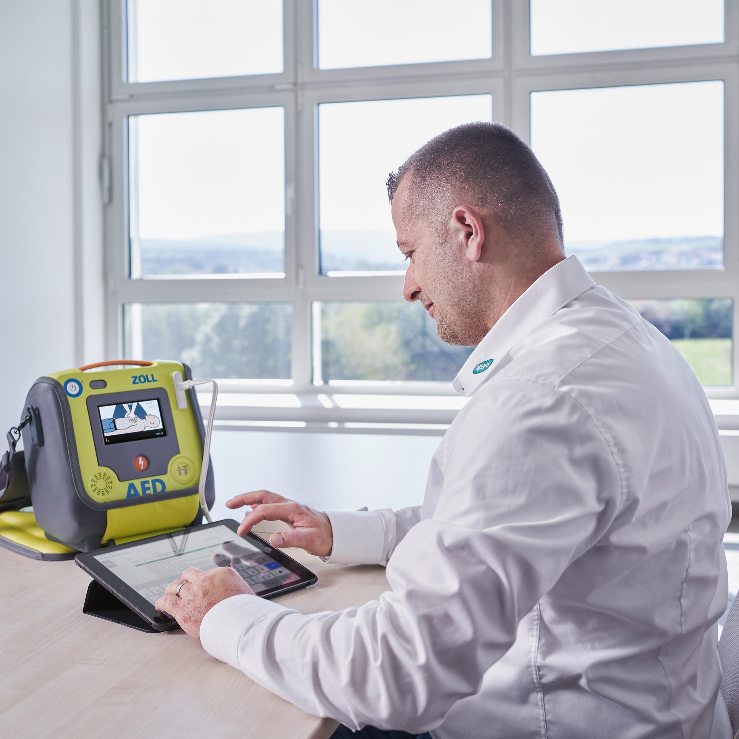 Sprachumstellung an Defibrillatoren von ZOLL MEDICAL
