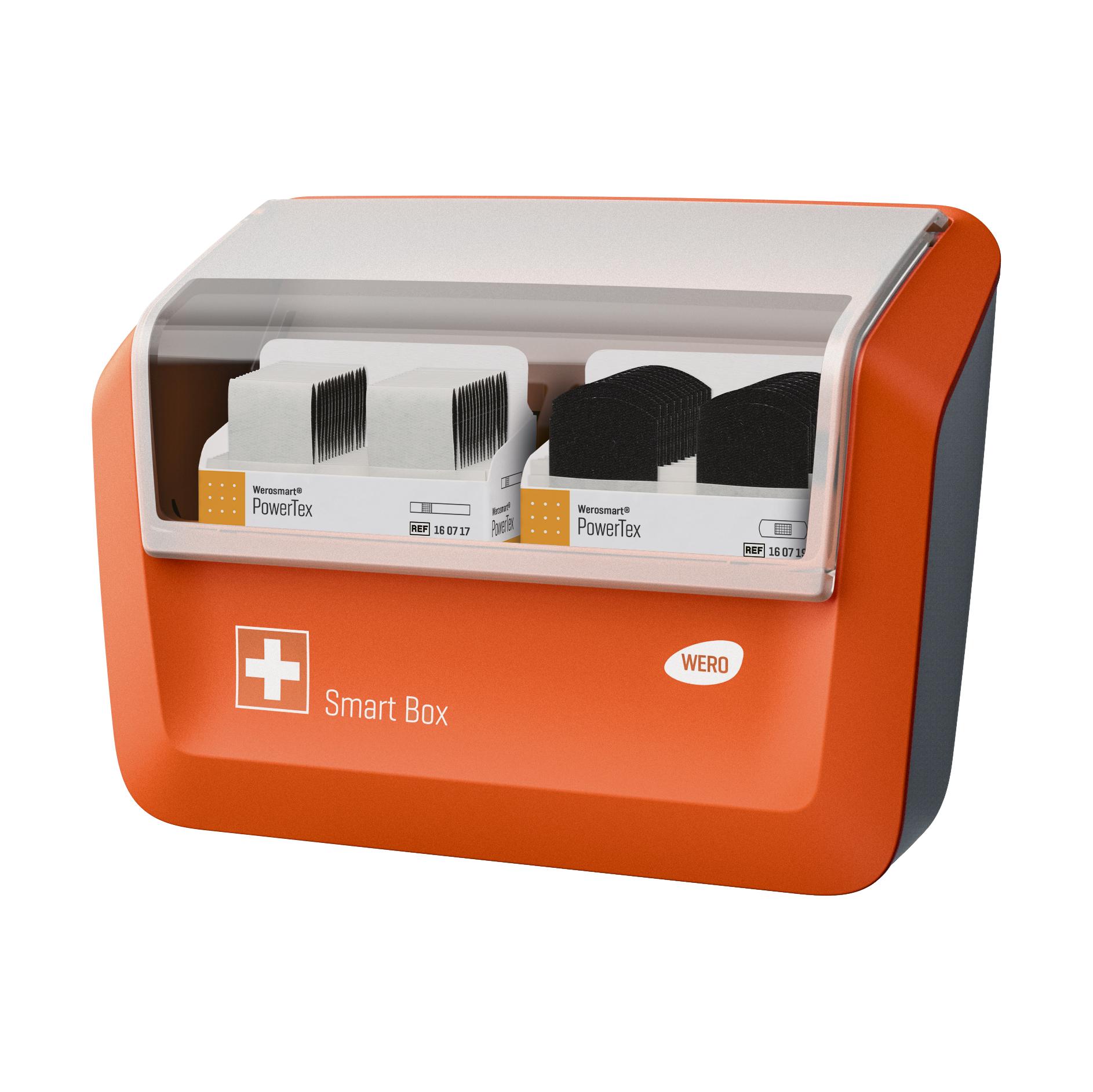 Eine WERO Smart Box® Pflasterspender gefüllt mit PowerTex Pflasterstrips und Fingerpflaster aus robustem, schwarzem Textilgewebe mit extra starker Klebkraft.