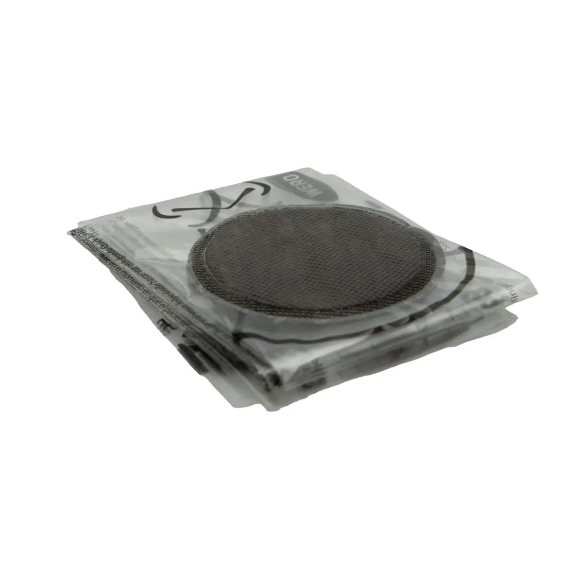 Eine einzelne WERO Quick Aid Einmal-Notfallbeatmungshilfe mit integriertem FFP3-Filter liegt sichtbar in transparenter Verpackung, das weiße Label gut erkennbar.