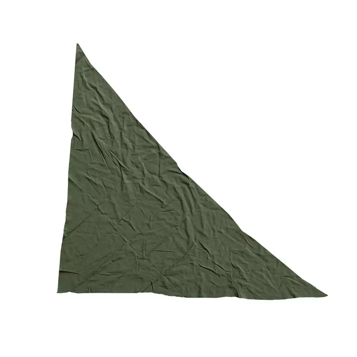 Zusammengefaltetes B-Ware Dreiecktuch (Armtragetuch) oliv DIN 13168 mit sichtbaren Falten, nicht gleichschenklig und mit leichten Maßabweichungen.