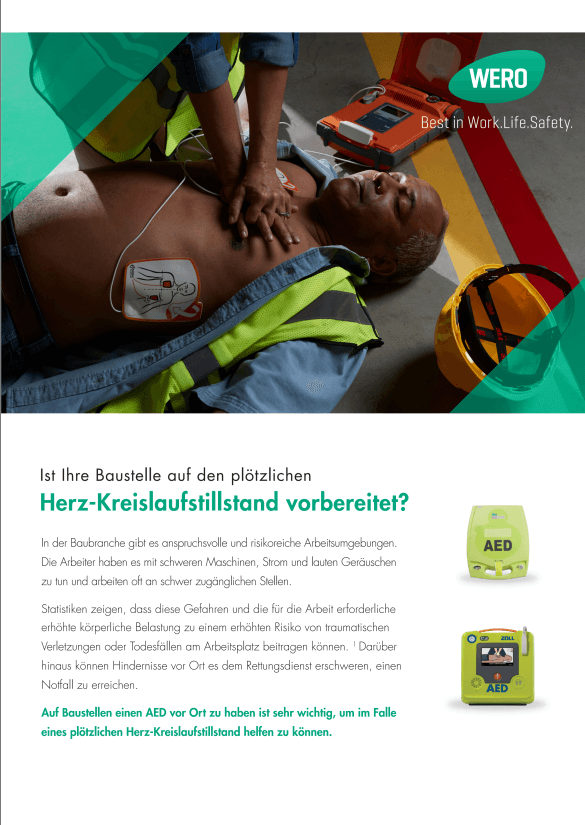 Ein Mann in Warnweste liegt auf dem Boden, daneben zwei Defibrillatoren von WERO in Grün und Gelb zur betrieblichen Ersten Hilfe.