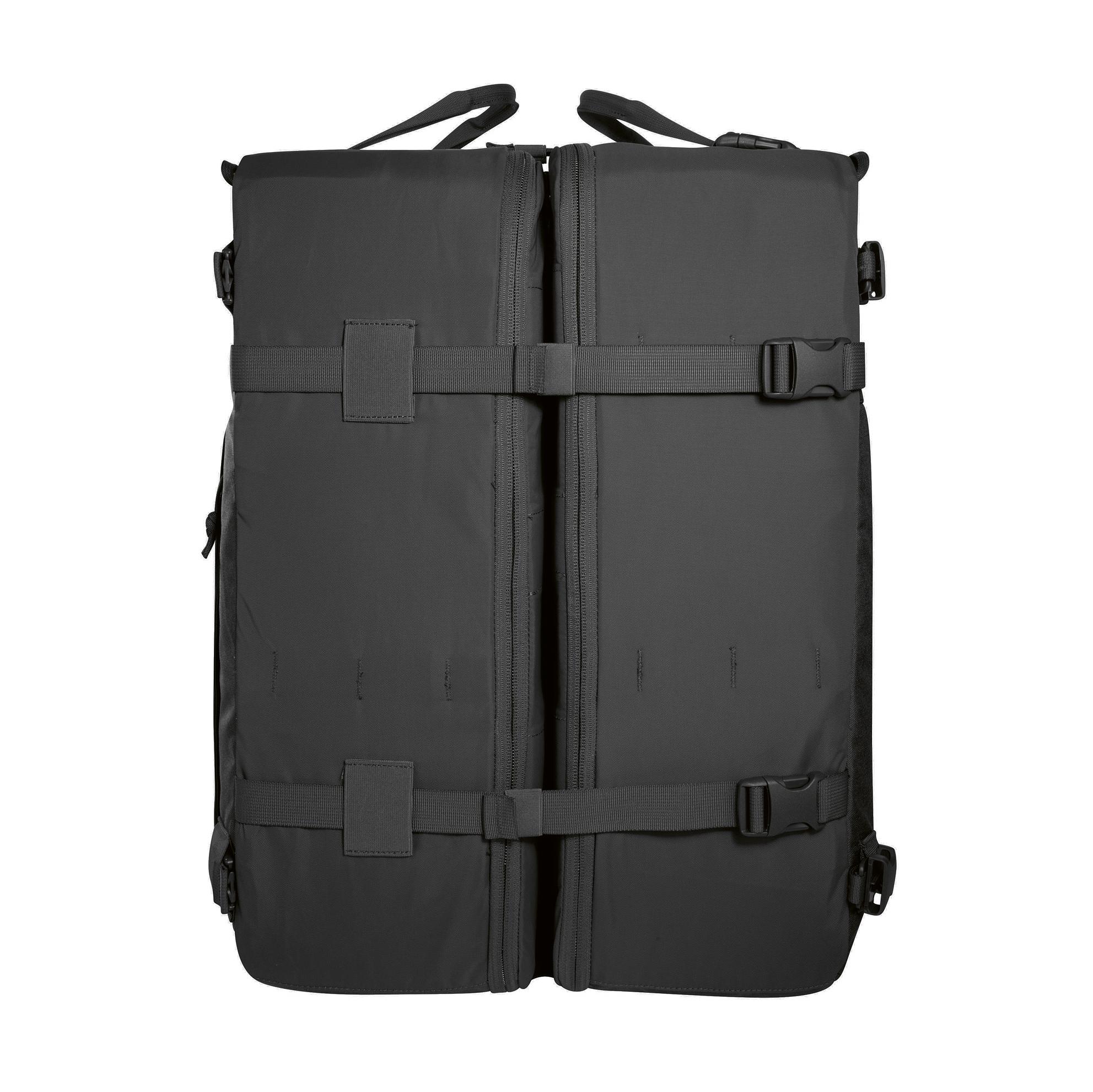 Schwarze TT Medic Container / Transporttaschen aus Nylon mit zwei verbundenen Modulen, zentralem Reißverschluss sowie seitlichen Gurten und Verschlussschnallen.