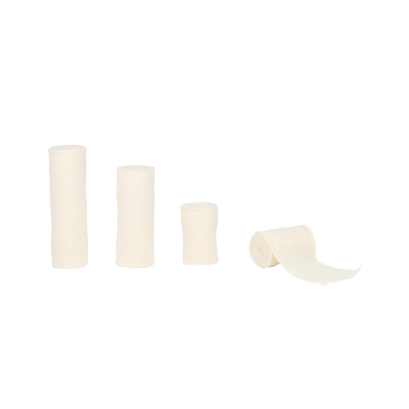 Vier unterschiedlich große Rollen der Dauerelastische Universalbinde aus beigem, dehnbarem Material, ordentlich nebeneinander angeordnet.